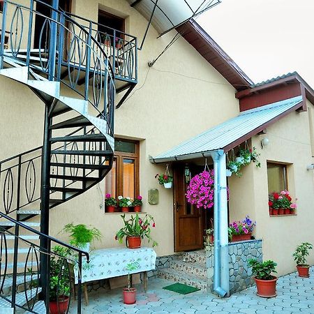 Casa Maria Hotel Gura Humorului Exterior photo
